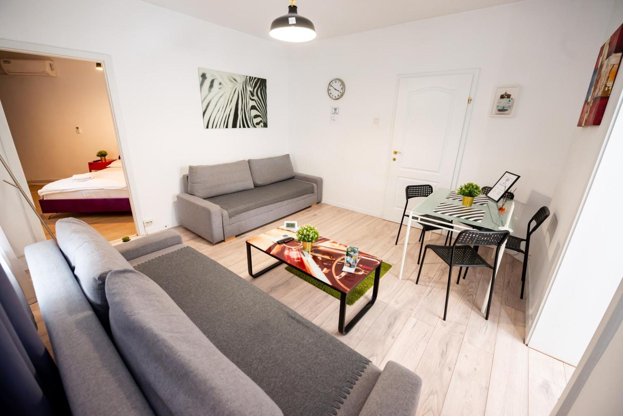 Ideal Accommodation City Center 布加勒斯特 外观 照片